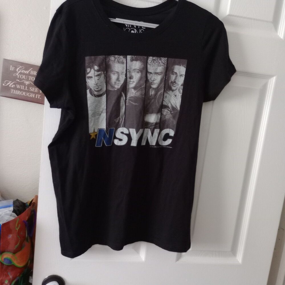 Vinyl Icons NSYNC TShirt Celebrity Tour Size 1 Plus Graphic Tee Black 2022